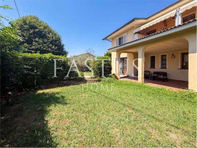Villa Indipendente in vendita a Montevettolini, Toscana