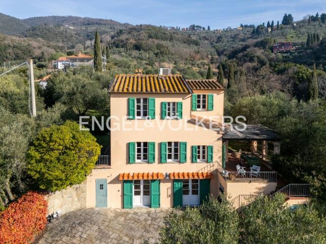 Villa Indipendente in vendita a Pozzarello, Montevettolini