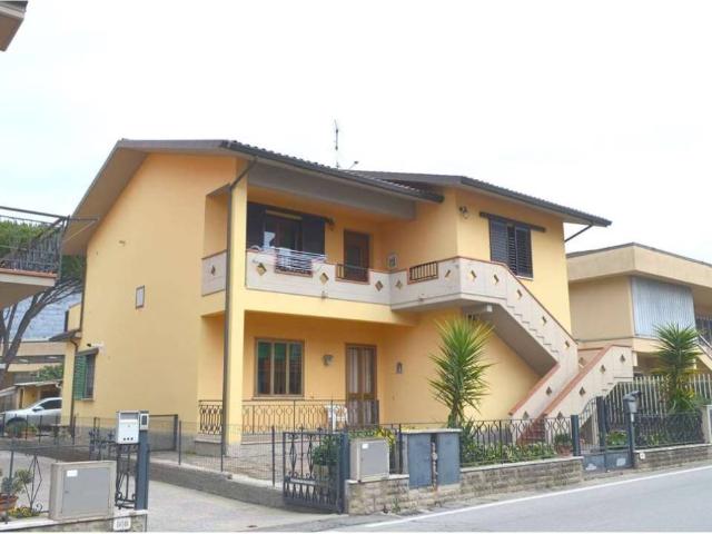 Villa Indipendente in vendita a Pozzarello, Montevettolini