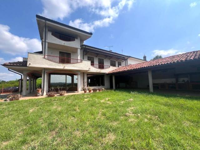 Villa Indipendente in vendita a Piemonte, Cuneo