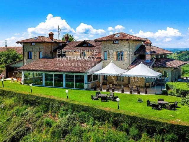 Villa Indipendente in vendita a Piemonte, Asti