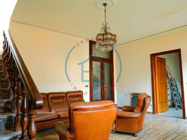 Villa Indipendente in vendita a Montagnana, Veneto