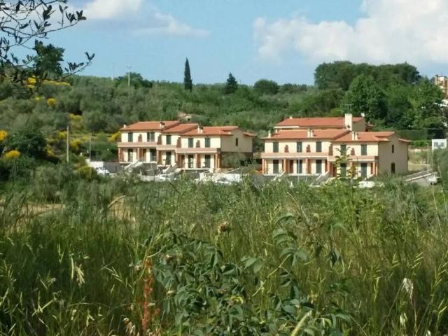 Villa Indipendente in vendita a Montalcino, Toscana