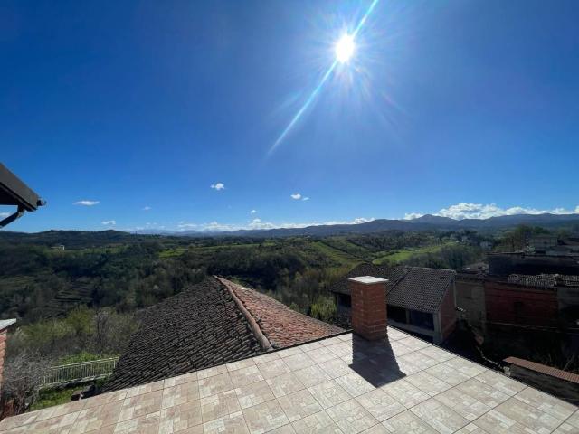 Villa Indipendente in vendita a Piemonte, Alessandria