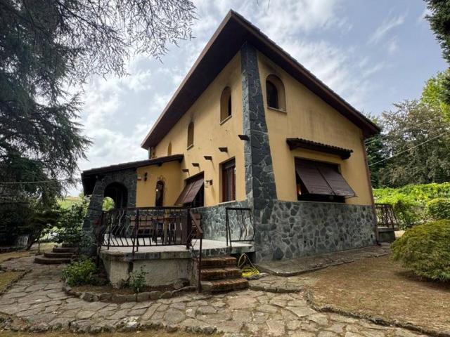 Villa Indipendente in vendita a Piemonte, Alessandria