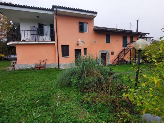 Villa Indipendente in vendita a Piemonte, Alessandria