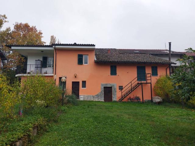 Villa Indipendente in vendita a Piemonte, Alessandria