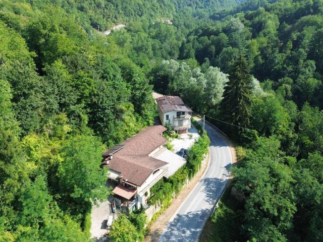 Villa Indipendente in vendita a Roamarenca, Montaldo di Mondovì