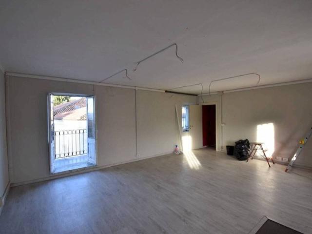 Villa Indipendente in vendita a Sant'Antonio, Montaldo Scarampi