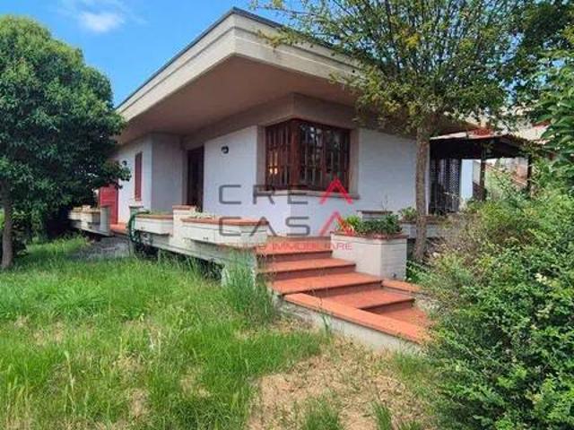 Villa Indipendente in vendita a Montale Alto, Montale