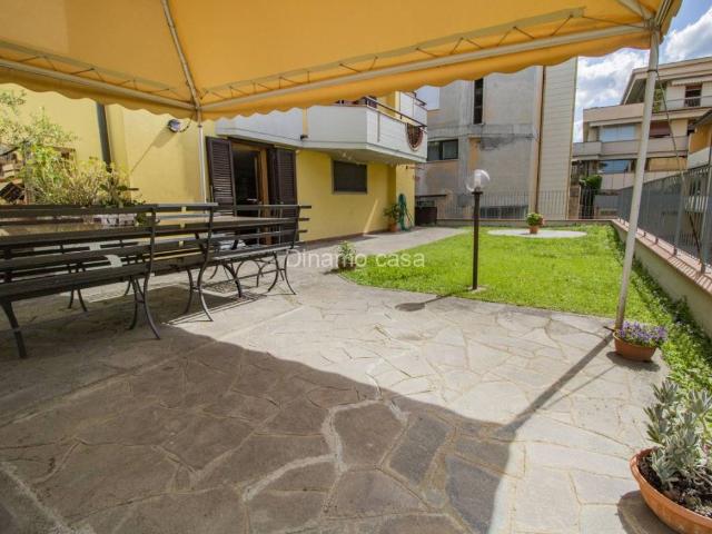 Villa Indipendente in vendita a Montale, Toscana