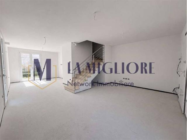 Villa Indipendente in vendita a Montale, Toscana