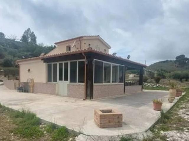 Villa Indipendente in vendita a Montallegro, Sicilia