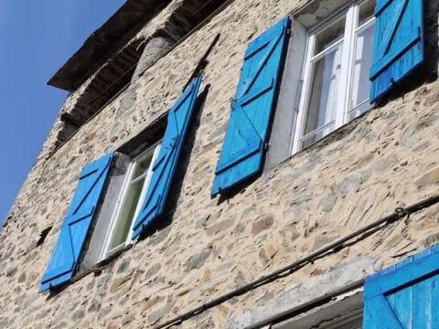 Villa Indipendente in vendita a Montalto Ligure, Liguria