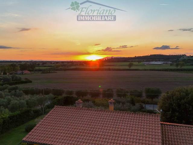 Villa Indipendente in vendita a Montalto Di Castro, Lazio