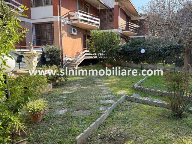 Villa Indipendente in vendita a Montalto Di Castro, Lazio
