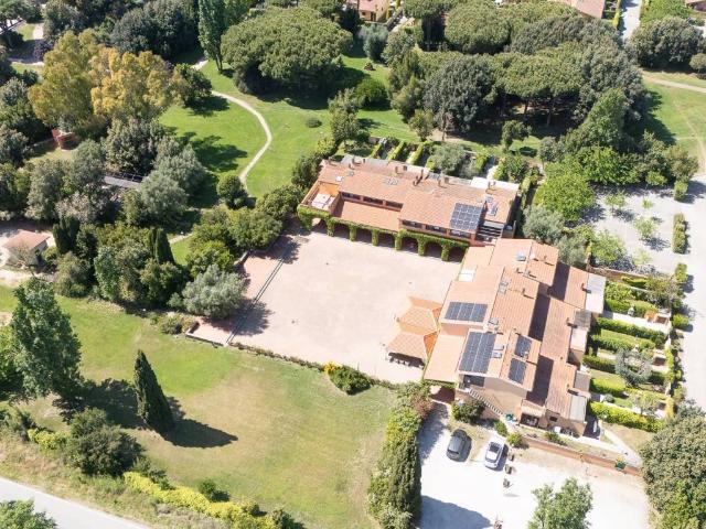 Villa Indipendente in vendita a Montalto Di Castro, Lazio