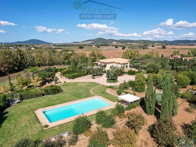Villa Indipendente in vendita a Montalto Di Castro, Lazio