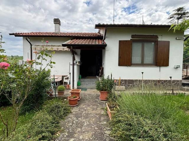 Villa Indipendente in vendita a Montalto Pavese, Lombardia