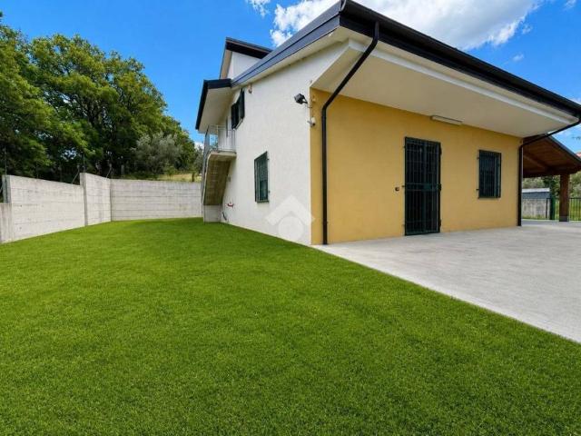 Villa Indipendente in vendita a Calabria, Cosenza