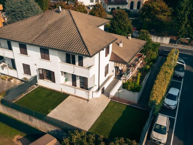 Villa Indipendente in vendita a Montanaso Lombardo, Lombardia