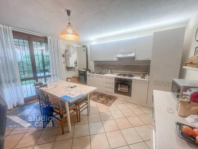 Villa Indipendente in vendita a Montanaso Lombardo, Lombardia