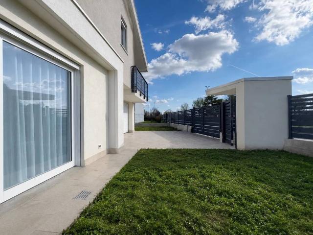 Villa Indipendente in vendita a Montanaso Lombardo, Lombardia
