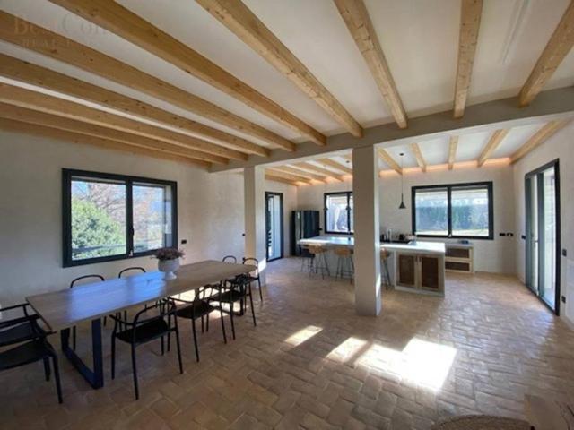 Villa Indipendente in vendita a Cascina Arcissa, Montano Lucino