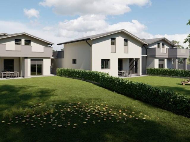 Villa Indipendente in vendita a Montano Lucino, Lombardia