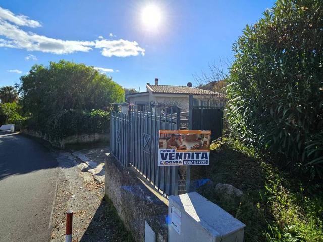 Villa Indipendente in vendita a Calabria, Catanzaro