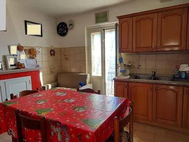 Villa Indipendente in vendita a Montazzoli, Chieti