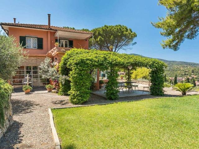 Villa Indipendente in vendita a Monte Argentario, Porto Ercole
