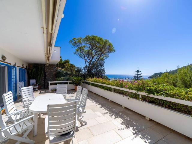 Villa Indipendente in vendita a Monte Argentario, Porto Ercole