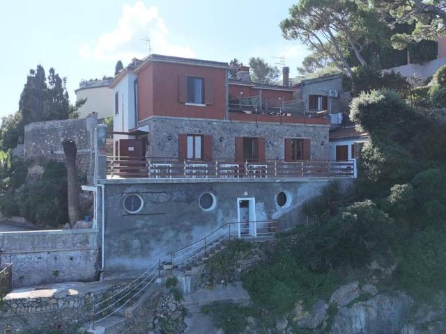 Villa Indipendente in vendita a Monte Argentario, Pozzarello