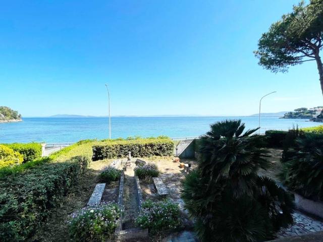 Villa Indipendente in vendita a Monte Argentario, Pozzarello