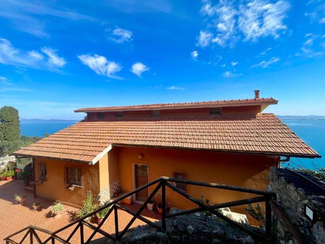 Attico in vendita a Monte Argentario, Porto Santo Stefano
