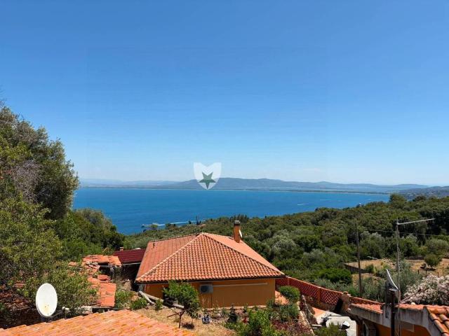 Villa Indipendente in vendita a Monte Argentario, Porto Santo Stefano