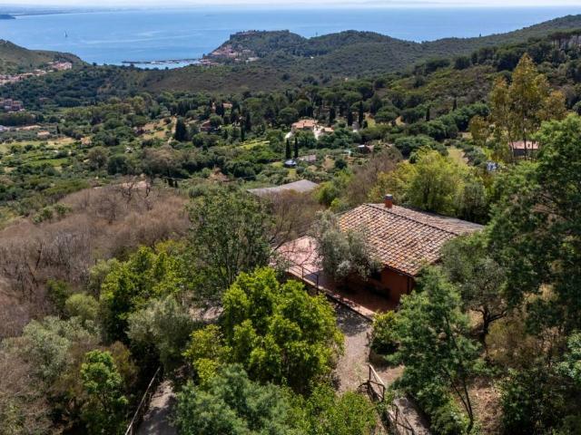 Villa Indipendente in vendita a Monte Argentario, Porto Ercole