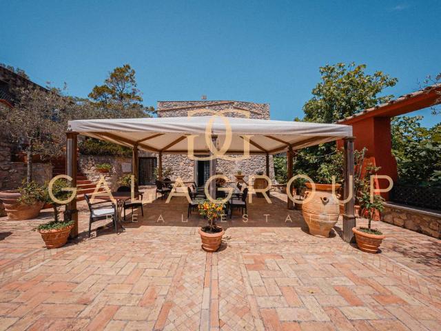 Villa Indipendente in vendita a Monte Argentario, Porto Santo Stefano