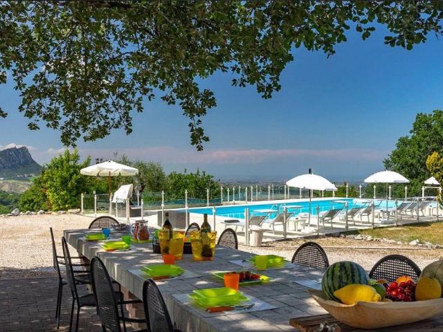 Villa Indipendente in vendita a Marche, Pesaro E Urbino