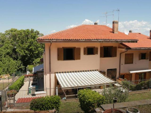Villa Indipendente in vendita a Roma Capitale, Lazio