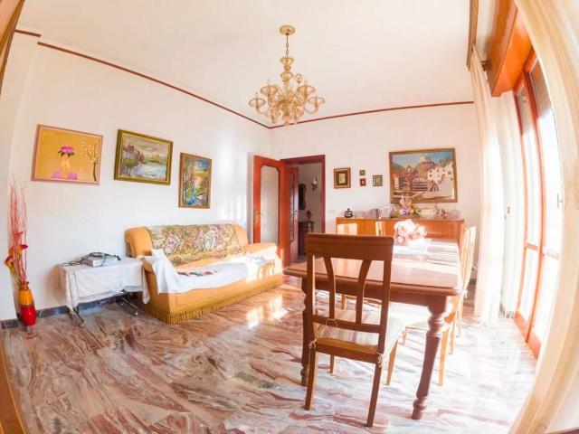 Villa Indipendente in vendita a Castelvecchio, Marche