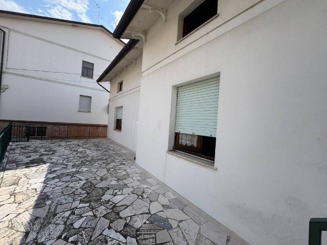 Villa Indipendente in vendita a Marche, Fermo