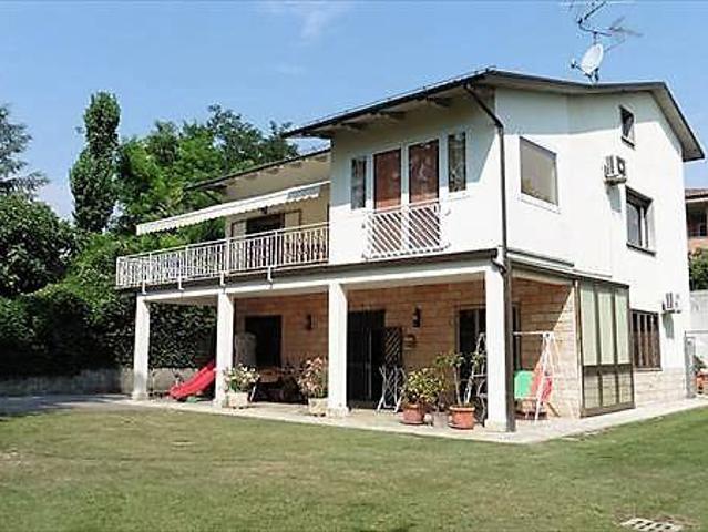 Villa Indipendente in vendita a Unione dei comuni Valli del Reno, Lavino e Samoggia, Monte San Pietro