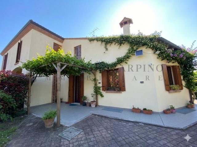 Villa Indipendente in vendita a Unione dei comuni Valli del Reno, Lavino e Samoggia, Monte San Pietro