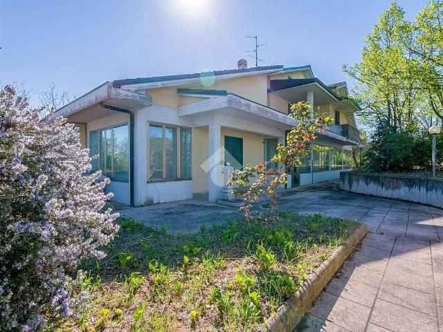 Villa Indipendente in vendita a Unione dei comuni Valli del Reno, Lavino e Samoggia, Monte San Pietro