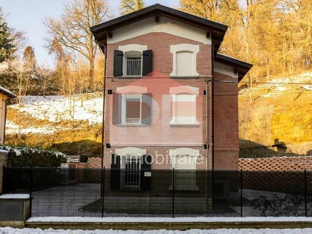 Villa Indipendente in vendita a Unione dei comuni Valli del Reno, Lavino e Samoggia, Monte San Pietro