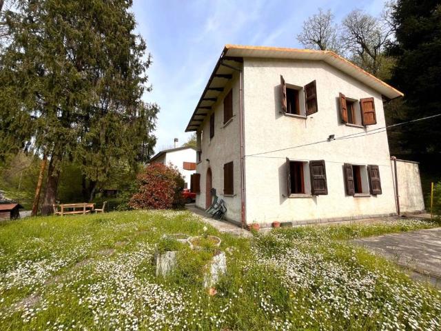 Villa Indipendente in vendita a Unione dei comuni Valli del Reno, Lavino e Samoggia, Monte San Pietro