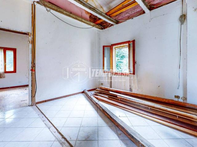 Villa Indipendente in vendita a Unione dei comuni Valli del Reno, Lavino e Samoggia, Monte San Pietro