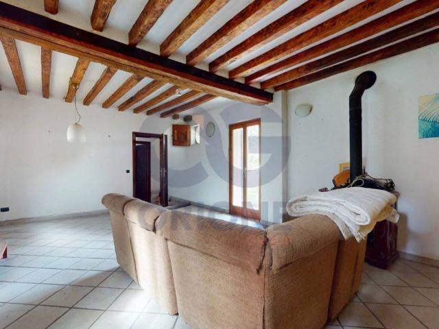 Villa Indipendente in vendita a Unione dei comuni Valli del Reno, Lavino e Samoggia, Monte San Pietro